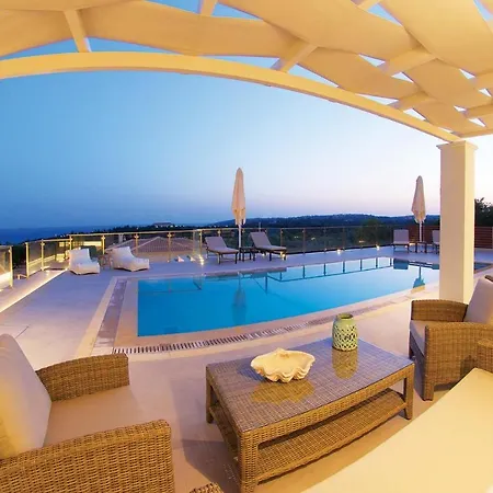 Villa Ion